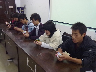 ��ѧ��ģЭ��ħ������